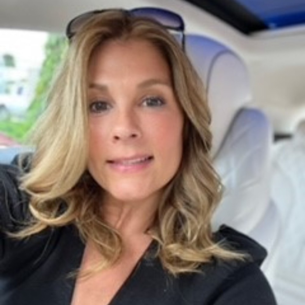 Meet your Posher, Posh